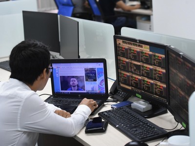 UBCKNN sẽ cân nhắc nâng biên độ dao động của HOSE lên 10% khi cần thiết