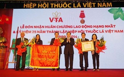 Các doanh nghiệp Hiệp hội Thuốc lá nộp ngân sách đạt mốc 1 tỷ USD 