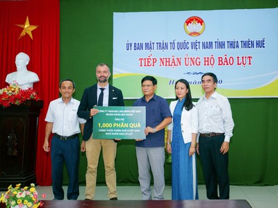 Huda trao 1000 phần quà cho UBMTTQVN tỉnh Thừa Thiên Huế