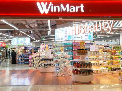 Các sản phẩm hoá mỹ phẩm uy tín được bày bán tại WinMart