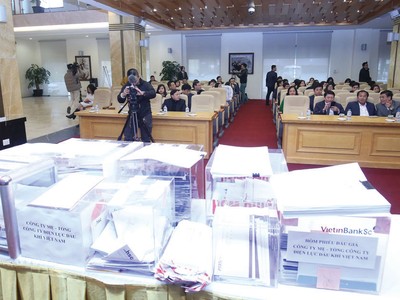 Book building được đề xuất áp dụng nhằm "chống ế" cho các đợt bán cổ phần lần đầu ra công chúng 