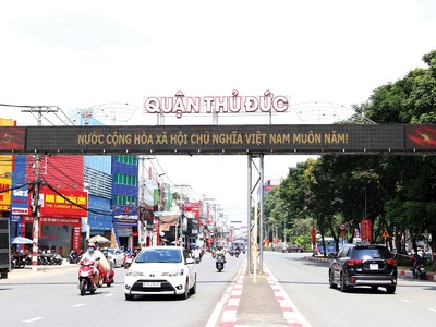 Lối vào phường Trường Thọ - khu vực đang hút dòng tiền đầu tư. Ảnh: Lê Toàn
