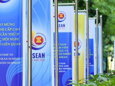 Khai mạc Hội nghị Cấp cao ASEAN lần thứ 37