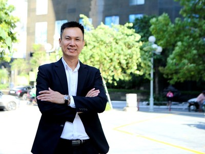 Doanh nhân Tạ Hữu Chiến (Ảnh: Hồ Hạ).