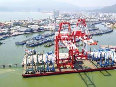 Giá trị tài sản, năng lực xếp dỡ, doanh thu, lợi nhuận, tiềm năng phát triển của Công ty CP Cảng Quy Nhơn... cần được xem xét khi tiến hành định giá.