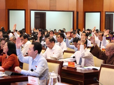 HĐND TP.HCM sẽ dành 2 giờ để chất vấn Chủ tịch UBND Thành phố Nguyễn Thành Phong và bầu thêm 2 phó chủ tịch UBND Thành phố (ảnh: Trọng Tín)