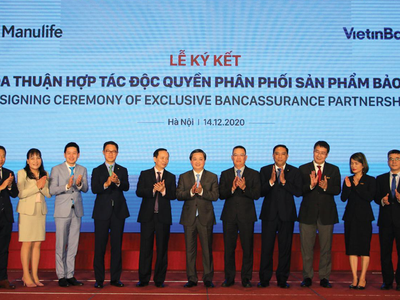 Manulife Việt Nam hợp tác với VietinBank: Đòn bẩy để tiến xa hơn