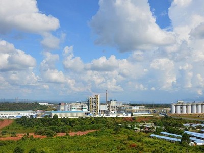 Một góc cụm công nghiệp chế biến nhôm tại địa phận xã Nhân Cơ, huyện Đắk R’lấp, tỉnh Đắk Nông.