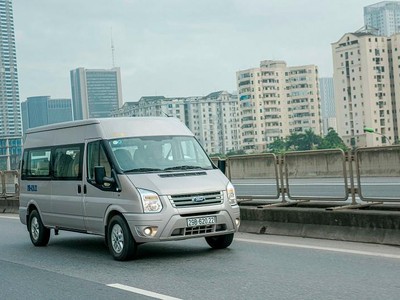 Ford Transit tăng bảo hành tới 200.000 km