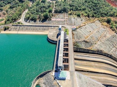 Công trình đập của Nhà máy thủy điện Ialy. Ảnh: tung fdy