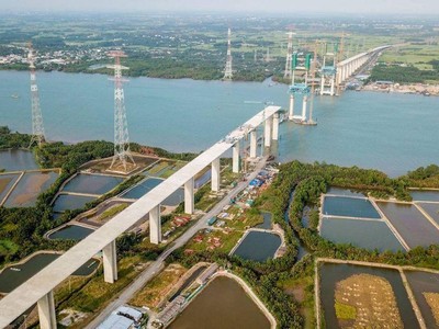 Một đoạn tuyến cao tốc Bến Lức - Long Thành do VEC đang tiến hành đầu tư.