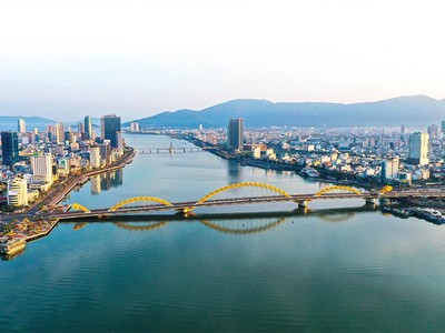 Đà Nẵng là thành phố đặc biệt của Việt Nam, là trung tâm tài chính hàng đầu khu vực, là điểm đến hấp dẫn về du lịch sánh ngang các trung tâm du lịch nổi tiếng thế giới.