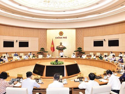 Trong Phiên họp Chính phủ ngày 19/7 chuyên đề về phòng, chống Covid-19, Tổ công tác đặc biệt của Chính phủ đã được thành lập, thực hiện công tác phòng, chống dịch, để xử lý ngay các vấn đề cấp bách, phát sinh. Ảnh: Nhật Bắc