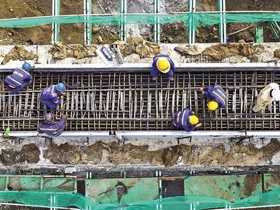 Nguyên tắc cơ bản khi xây dựng kế hoạch đầu tư công là ưu tiên các dự án trọng tâm, trọng điểm.