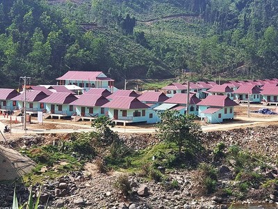 Làng mới của người dân nóc Ông Đề, xã Trà Leng (huyện Nam Trà My, tỉnh Quảng Nam)