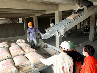 Các chuyên gia dự báo, giá các loại vật liệu xây dựng sẽ tiếp tục tăng trong năm 2022.