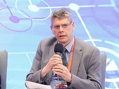 GS. Jonathan Pincus, Cố vấn kinh tế cao cấp của Chương trình Phát triển Liên hợp quốc (UNDP) 