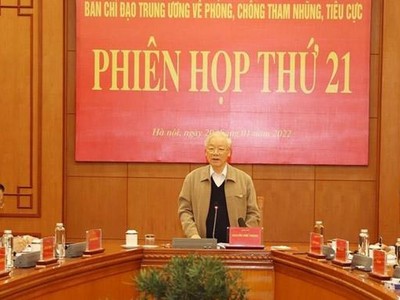 Tổng Bí thư Nguyễn Phú Trọng chủ trì phiên họp.