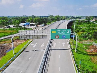 Tuyến cao tốc Trung Lương - Mỹ Thuận.