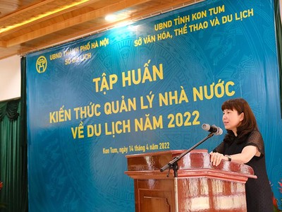 Bà Đặng Hương Giang, Giám đốc Sở Du lịch Hà Nội cho biết, Thủ đô hướng đến phát triển du lịch bền vững, du lịch xanh, gắn với phát huy các giá trị di sản, văn hoá, không chạy theo nhu cầu của thị trường một cách thái quá. (Ảnh: Hồ Hạ)