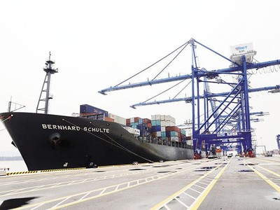 Để thu hút đầu tư, Việt Nam cần tập trung đầu tư và hỗ trợ các yếu tố về hạ tầng, chất lượng nhân lực, chất lượng logistics...