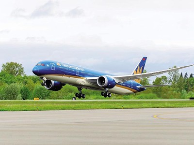 Năm 2022, Vietnam Airlines phấn đấu đạt doanh thu hợp nhất khoảng 59.907 tỷ đồng, tăng 201% so với kết quả thực hiện năm 2021