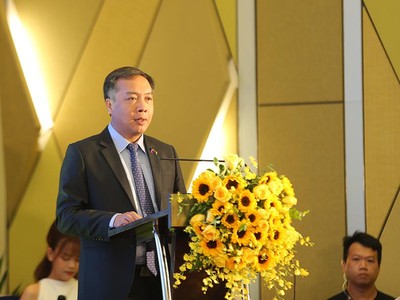 Ông Lê Trọng Minh, Ủy viên Ban thường vụ Đảng ủy Bộ Kế hoạch và Đầu tư, Tổng Biên tập Báo Đầu tư phát biểu khai mạc Hội thảo. (Ảnh: Phước Tuần)