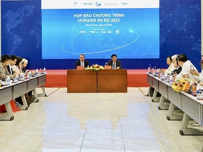 Quang cảnh buổi họp báo