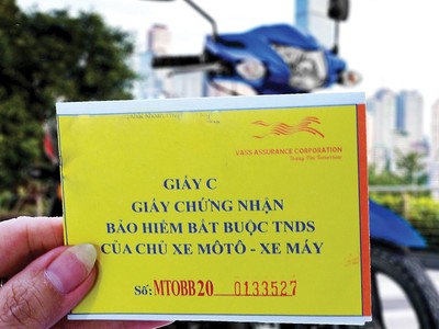 Đòi bảo hiểm bảo hiểm bắt buộc xe máy không khó. Ảnh: Dũng Minh 