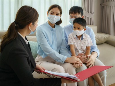 Các công ty bảo hiểm nhân thọ hướng đến cung cấp một hệ sinh thái toàn diện thông qua áp dụng kỹ thuật số, các ứng dụng chăm sóc khách hàng...