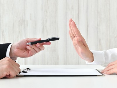 Không nên đặt bút ký khi chưa hiểu kỹ sản phẩm bảo hiểm