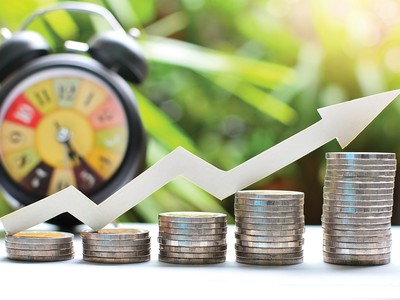 Mỗi người nên tính toán lộ trình trả nợ trước khi đặt bút ký khoản vay