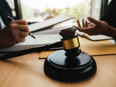 Bí ẩn số liệu từ chối chi trả bảo hiểm