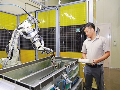 Nhà máy Hanwha Aero Engines của nhà đầu tư Hàn Quốc tại Khu công nghệ cao Hòa Lạc (Hà Nội) 