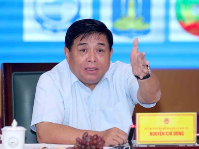 Bộ trưởng Bộ Kế hoạch và Đầu tư Nguyễn Chí Dũng chủ trì phiên họp (Ảnh: Đức Trung)