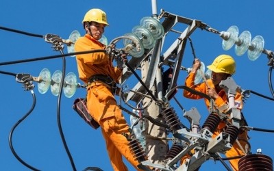 EVN yêu cầu các đơn vị không thực hiện ngừng, giảm cấp điện trong các dịp lễ, Tết