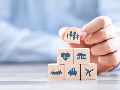 Bảo hiểm nhân thọ tìm cách tăng khách hàng thật