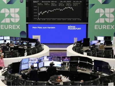 Bên trong Sàn chứng khoán Frankfurt, Đức. Ảnh: Reuters