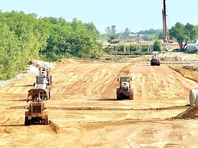 Đẩy nhanh tiến độ dự án cao tốc Bắc - Nam, đoạn qua Quảng Ngãi - Hoài Nhơn.