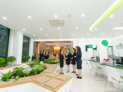 Trụ sở các chi nhánh mới của Vietcombank có thiết kế hiện đại, nhiều không gian xanh, mang đến nhiều trải nghiệm cho khách hàng