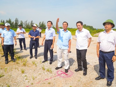 Chủ tịch UBND thành phố Hải Phòng kiểm tra thực địa Dự án.