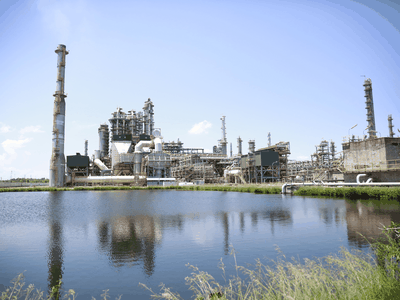 BSR ứng phó như thế nào khi biên lợi nhuận ngành lọc dầu thu hẹp? 