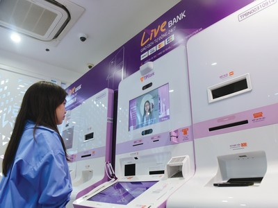 Công nghệ số hỗ trợ các ngân hàng tự động hóa nhiều quy trình hoạt động