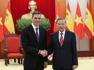 Tổng Bí thư Tô Lâm đã tiếp Thủ tướng Vương quốc Tây Ban Nha Pedro Sánchez. Ảnh: Đức Thanh