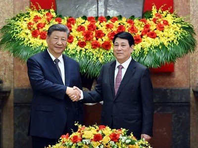 Chủ tịch nước Lương Cường và Tổng Bí thư, Chủ tịch nước Trung Quốc Tập Cận Bình. Ảnh: Đức Thanh