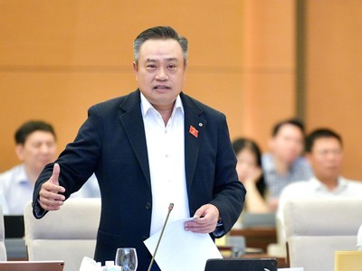 Chủ tịch Hà Nội yêu cầu ngăn chặn hành vi lấn chiếm đất đai khi sắp xếp các đơn vị hành chính