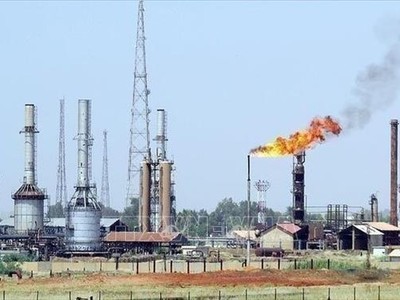 Một nhà máy lọc dầu tại Iran. Ảnh minh họa: IRNA/TTXVN