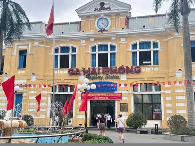Hải Phòng “bắt tay” cùng với doanh nghiệp phát triển, nâng tầm du lịch đường sắt