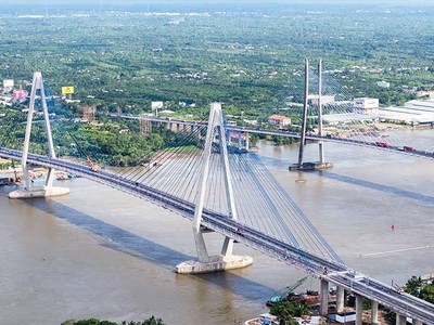 Các nhà thầu lớn trong nước có đủ khả năng tham gia thực hiện Dự án Đường sắt tốc độ cao Bắc - Nam. Trong ảnh: Cầu Mỹ Thuận 2 - công trình cầu dây văng lớn, phức tạp do tư vấn và nhà thầu trong nước xây dựng