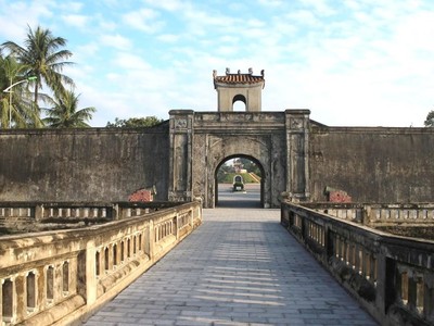 Cổng vào Thành cổ Quảng Trị.